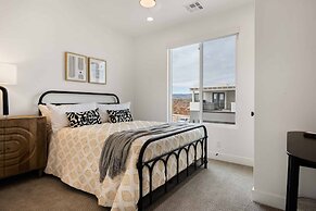 Lagoon Daze 4 Bedroom Townhouse