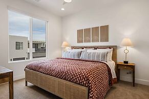 Lagoon Daze 4 Bedroom Townhouse