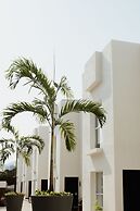 HS HOTSSON Acapulco Villas