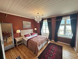 Hofslund Fjord Hotel