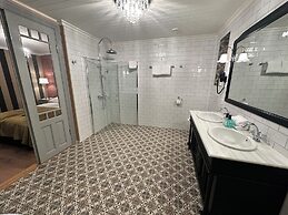 Hofslund Fjord Hotel