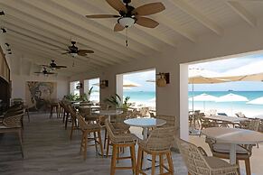 Royalton CHIC Antigua, An Autograph Collection All-Inclusive Resort – 