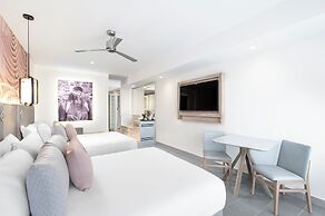 Royalton CHIC Antigua, An Autograph Collection All-Inclusive Resort – 