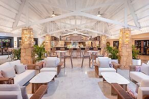 Royalton CHIC Antigua, An Autograph Collection All-Inclusive Resort – 