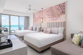 Royalton CHIC Antigua, An Autograph Collection All-Inclusive Resort – 