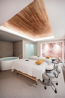 Royalton CHIC Antigua, An Autograph Collection All-Inclusive Resort – 