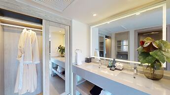 Royalton CHIC Antigua, An Autograph Collection All-Inclusive Resort – 