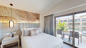 Royalton CHIC Antigua, An Autograph Collection All-Inclusive Resort – 