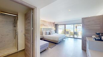 Royalton CHIC Antigua, An Autograph Collection All-Inclusive Resort – 