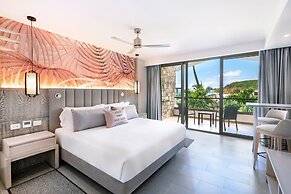 Royalton CHIC Antigua, An Autograph Collection All-Inclusive Resort – 