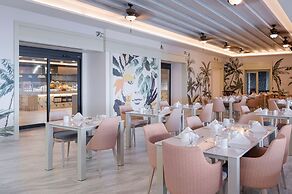 Royalton CHIC Antigua, An Autograph Collection All-Inclusive Resort – 