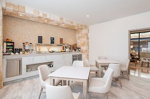 Royalton CHIC Antigua, An Autograph Collection All-Inclusive Resort – 