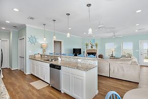 The Peach Pelican 3 Bedroom Home by RedAwning