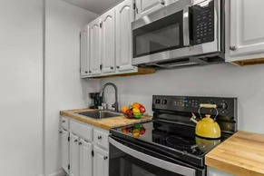 Cozy&Chic Apartments Near Downtown