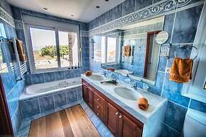 Villa Glan Y Mor in Agios Nikolaos