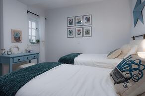 The Sand Castle - 2 Bedroom Apartment - Tenby