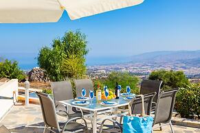 Villa Panorama Tria in Drouseia