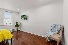 Cozy&Chic 2nd Floor Front