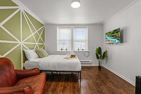 Cozy&Chic 2nd Floor Front