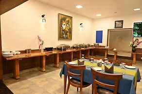 Foxoso Misty Oaks Resort