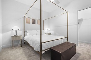 CozySuites at Notch
