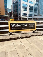 Captivating 2-bed Skyview Apartment in Leeds