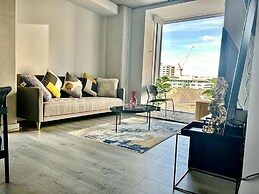 Captivating 2-bed Skyview Apartment in Leeds