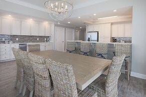 Phoenix Gulf Towers 1904 4 Bedroom Condo