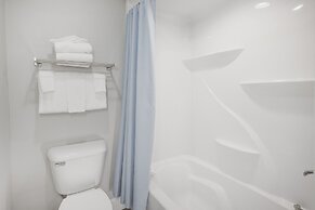 Phoenix Gulf Towers 1904 4 Bedroom Condo