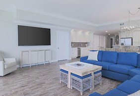 Phoenix Gulf Towers 1904 4 Bedroom Condo