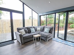 Cornerstones Brython