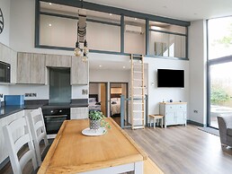 Cornerstones Brython