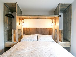 Cornerstones Brython