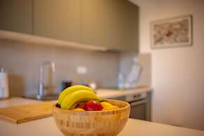 Billie Holiday apartment with balcony
