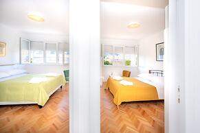 Billie Holiday apartment with balcony