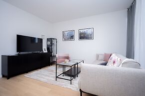 Billie Holiday apartment with balcony