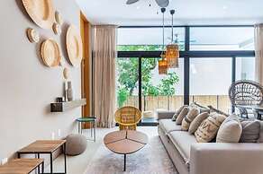 Marquez II Manor Tulum By Sandy Powerful