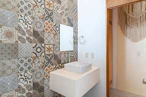 Marquez II Manor Tulum By Sandy Powerful