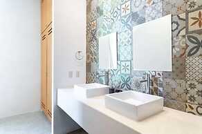 Marquez II Manor Tulum By Sandy Powerful