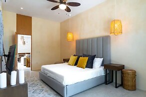 Marquez II Manor Tulum By Sandy Powerful