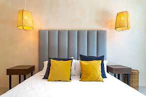 Marquez II Manor Tulum By Sandy Powerful