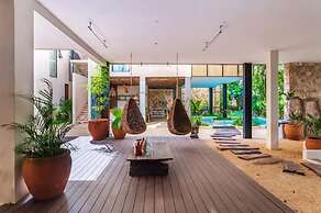 Marquez II Manor Tulum By Sandy Powerful