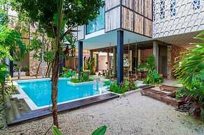 Marquez II Manor Tulum By Sandy Powerful