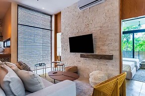 Viscount IV Manor Tulum By Sandy Powerful