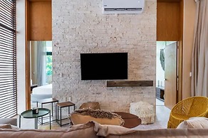 Viscount IV Manor Tulum By Sandy Powerful