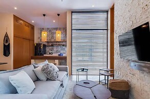 Viscount IV Manor Tulum By Sandy Powerful