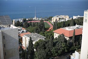 El Sheikh Suites Hotel