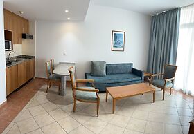 El Sheikh Suites Hotel