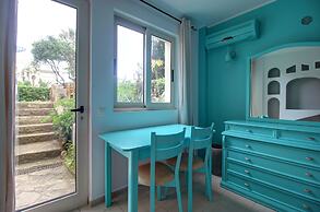 2 Bedroom Apartment on Beach Elias Lower