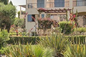 2 Bedroom Apartment on Beach Elias Lower